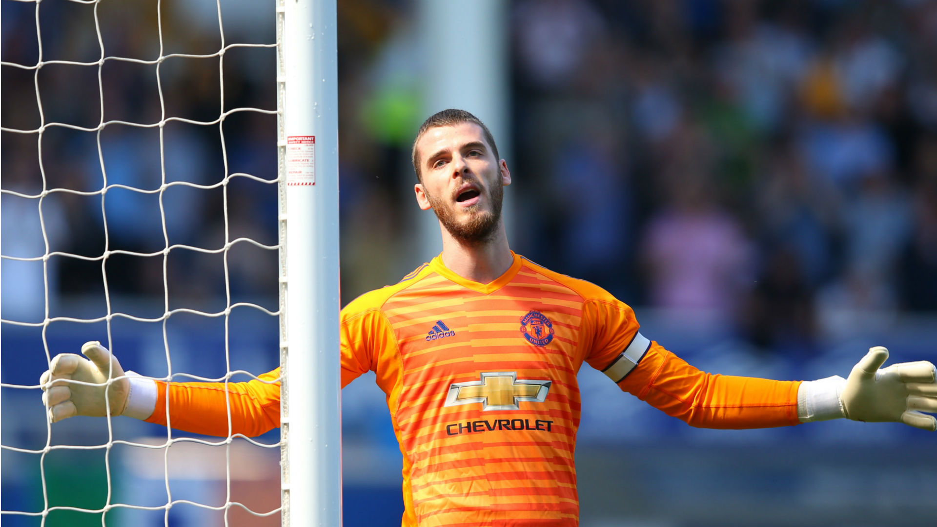 Manchester United were thrashed 4-0 by Everton on Sunday as Ole Gunnar Solskjaer's side slumped to a fifth straight away defeat.