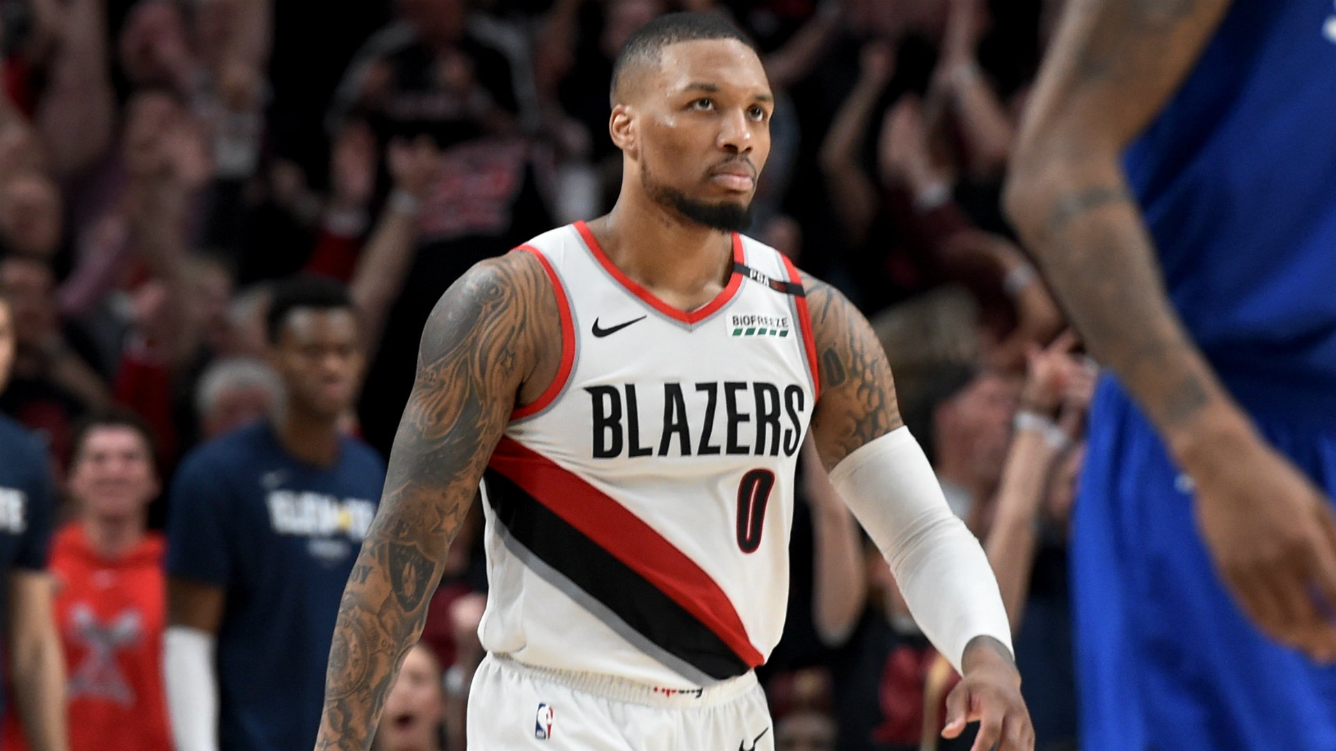 As others form super teams, Damian Lillard wants to continue starring for the Portland Trail Blazers.