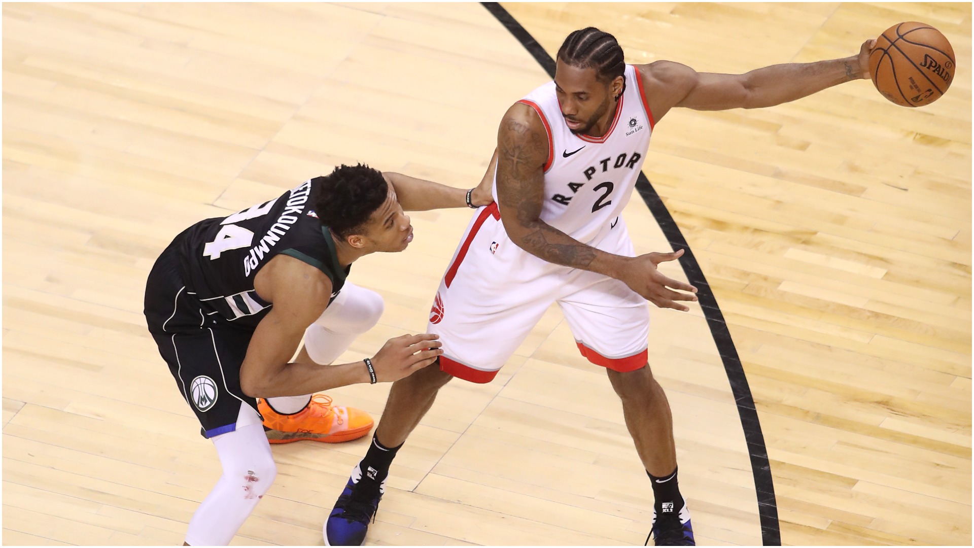Kawhi Leonard's experience as a former NBA champion made him the star man in the Eastern Conference Finals, says Giannis Antetokounmpo.