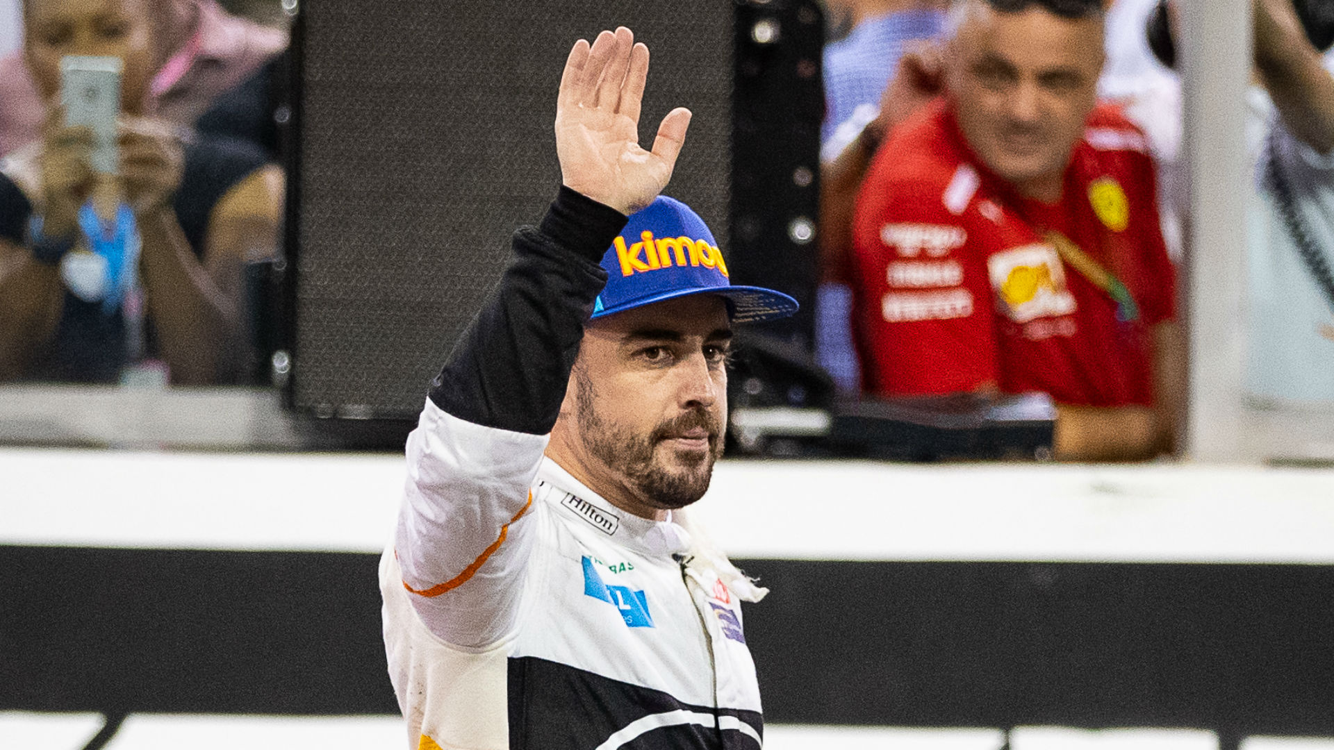 Fernando Alonso's return to Formula One provides Renault with the ideal opportunity to push on, according to Esteban Ocon.