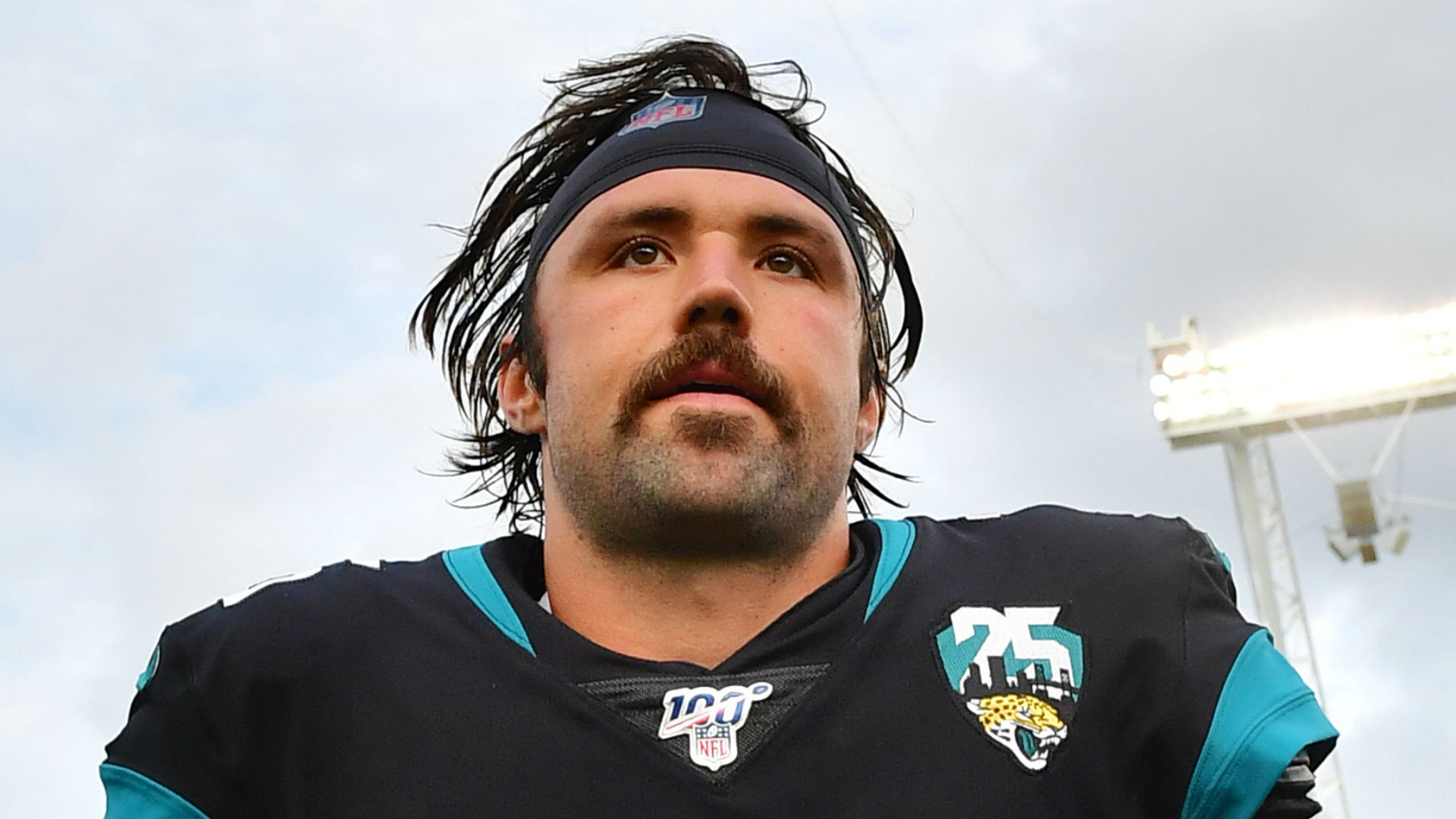 After starting Nick Foles for the past three weeks, the Jacksonville Jaguars are turning back to rookie quarterback Gardner Minshew.