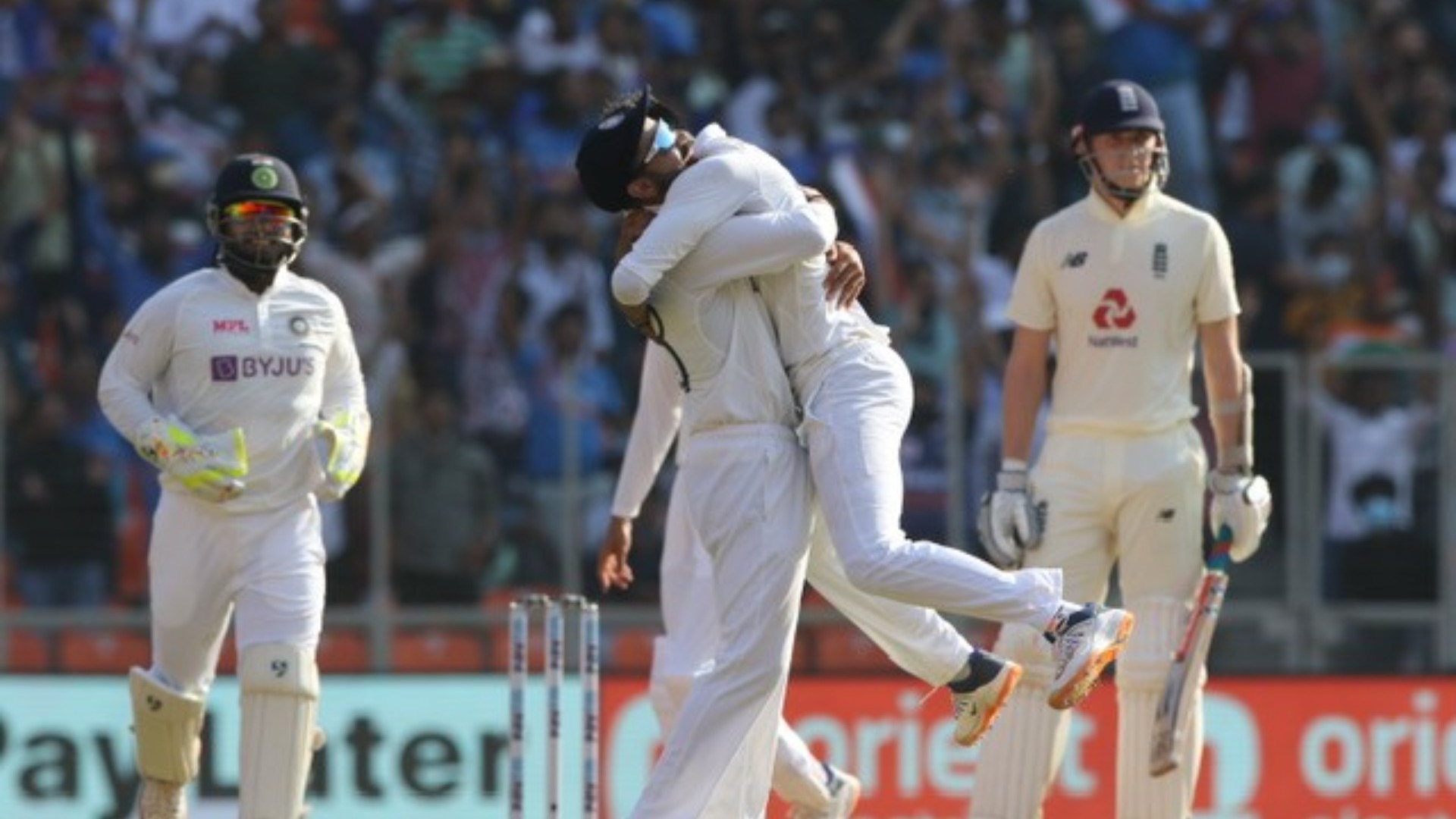 England lost eight wickets for 38 runs to be bowled out cheaply in the third Test as India's spinners starred once again.