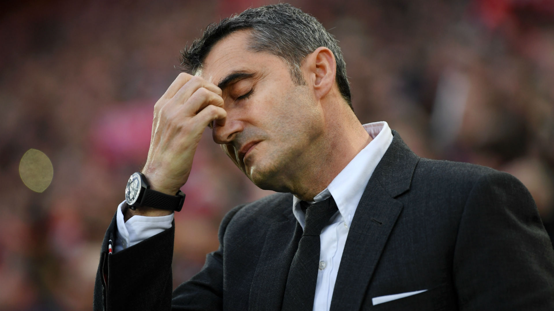 Amid reports he is starting to lose the confidence of some of his players, Ernesto Valverde needs a response from Barcelona.