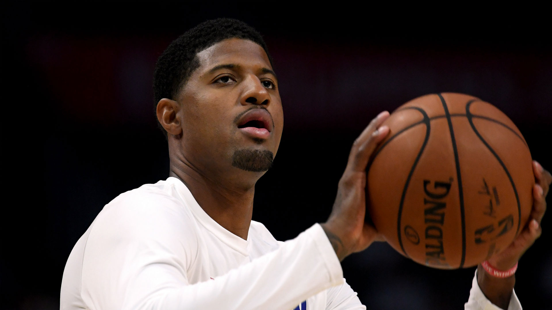 Los Angeles Clippers debutant Paul George scored 33 points in the team's loss at the New Orleans Pelicans.