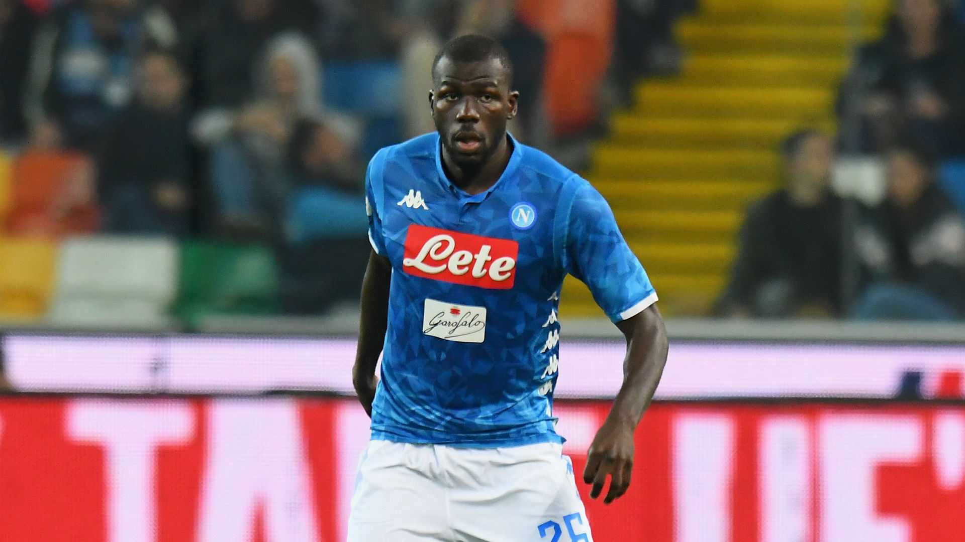 Manchester City could sell two players in a bid to land Napoli centre-back Kalidou Koulibaly.