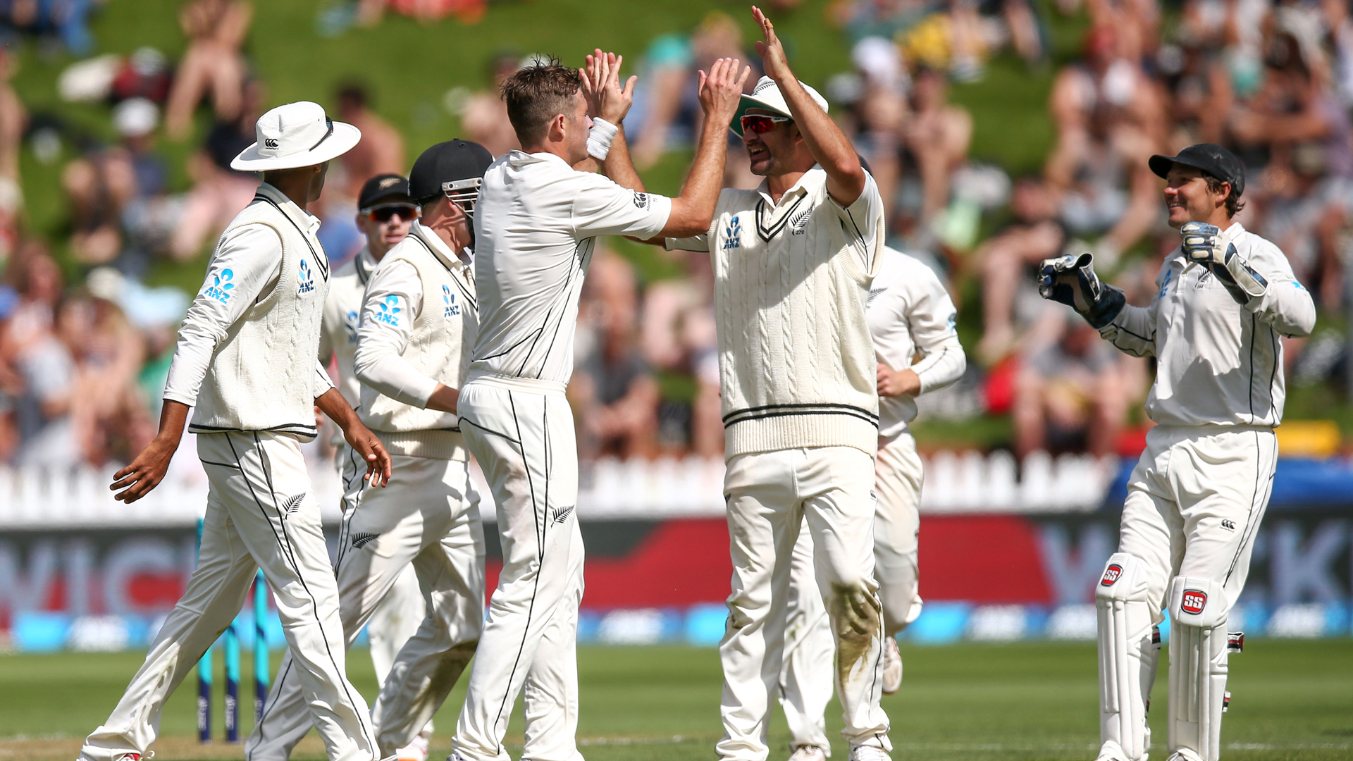 Tim Southee starred in what was an even start to New Zealand's first Test against Sri Lanka.