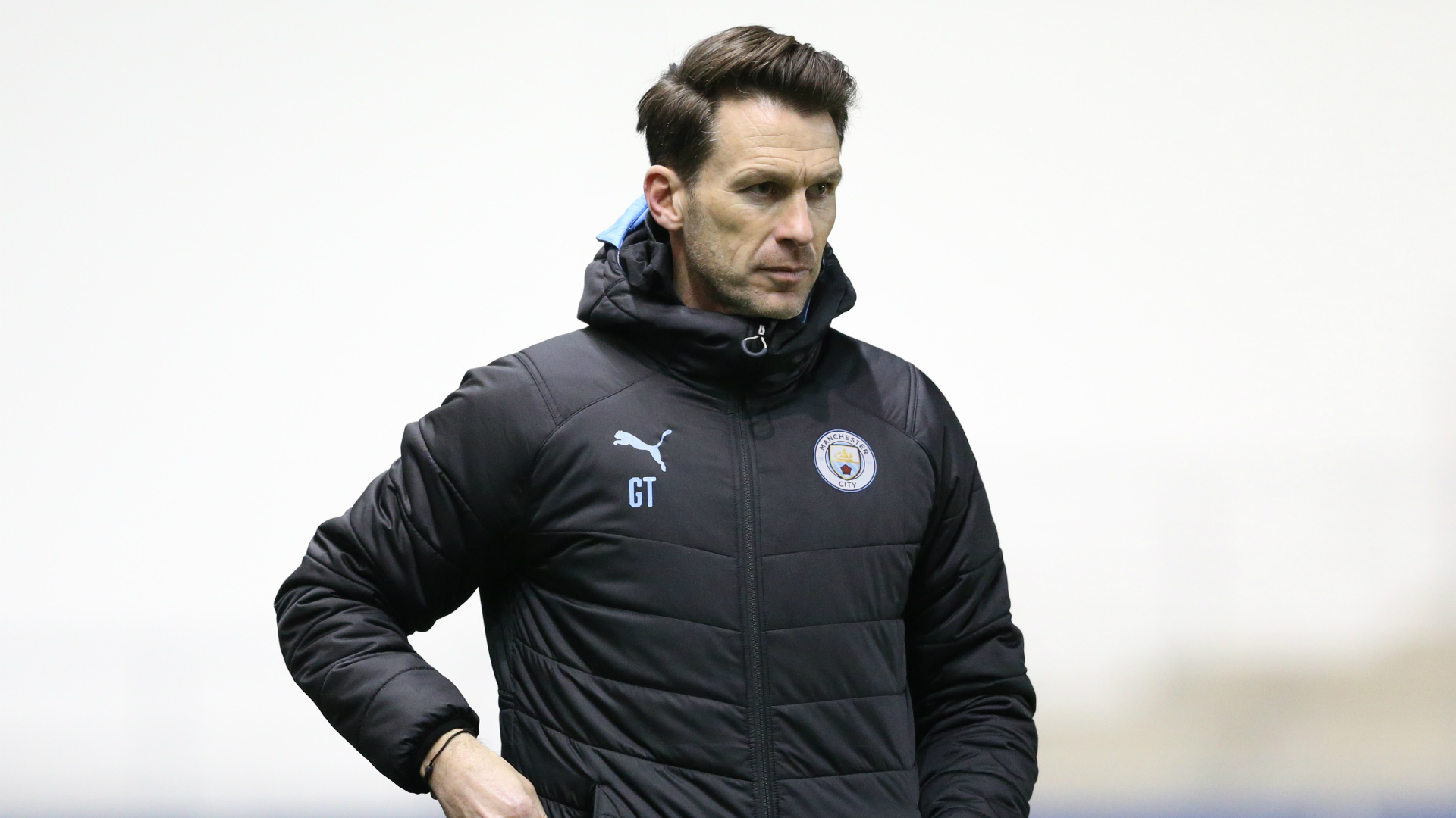 Gareth Taylor, a former Manchester City player and youth coach, has been named the new boss of the club's women's team.