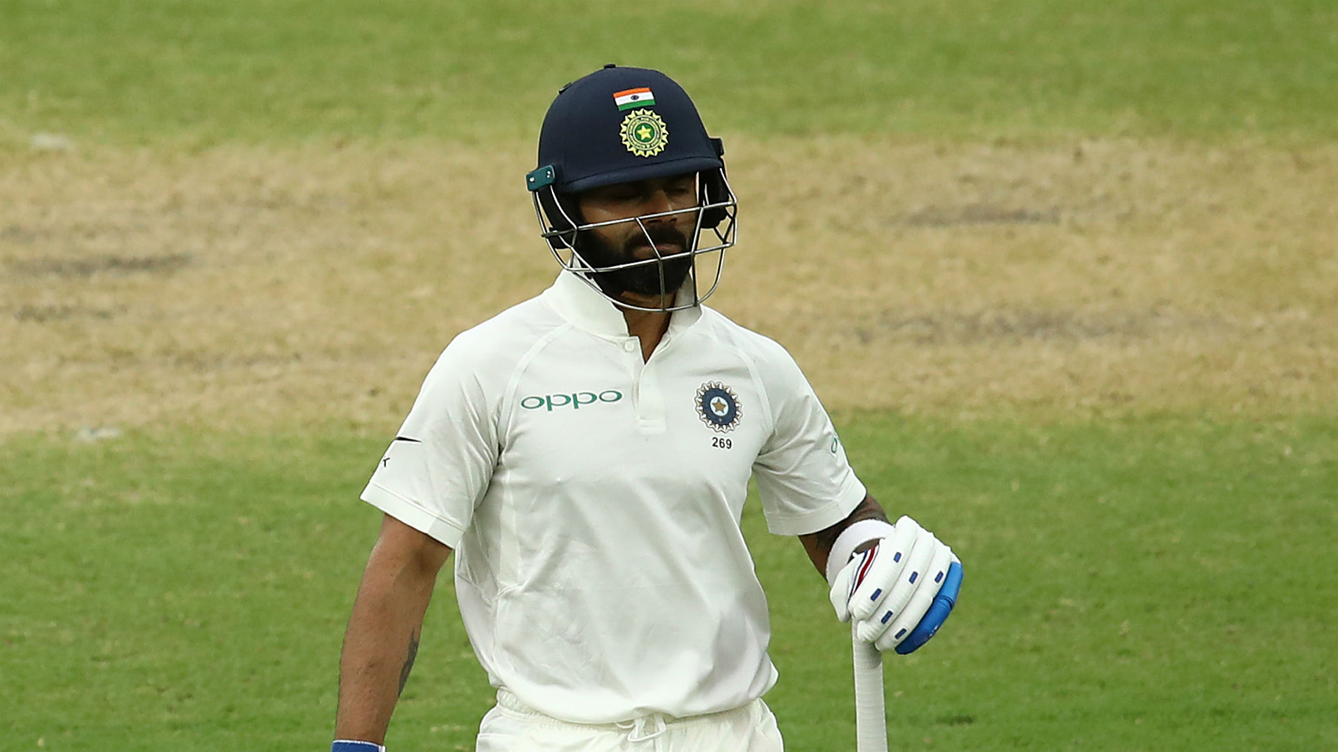 Ricky Ponting and Travis Head were not impressed by the reaction of some Australia supporters to India captain Virat Kohli.