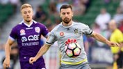 Kosta Barbarouses looms as a major signing for Melbourne Victory after re-joining the club for the upcoming campaign from Wellington Phoenix.