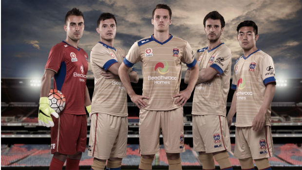 newcastle-jets-third-kit_1hej9ky9ae5ig1quvnovjkth0g.jpg