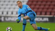 Central Coast Mariners have signed young Aussie goalkeeper Tom Glover.