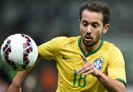 Everton Ribeiro reveals Guangzhou interest