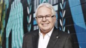 Les Murray.