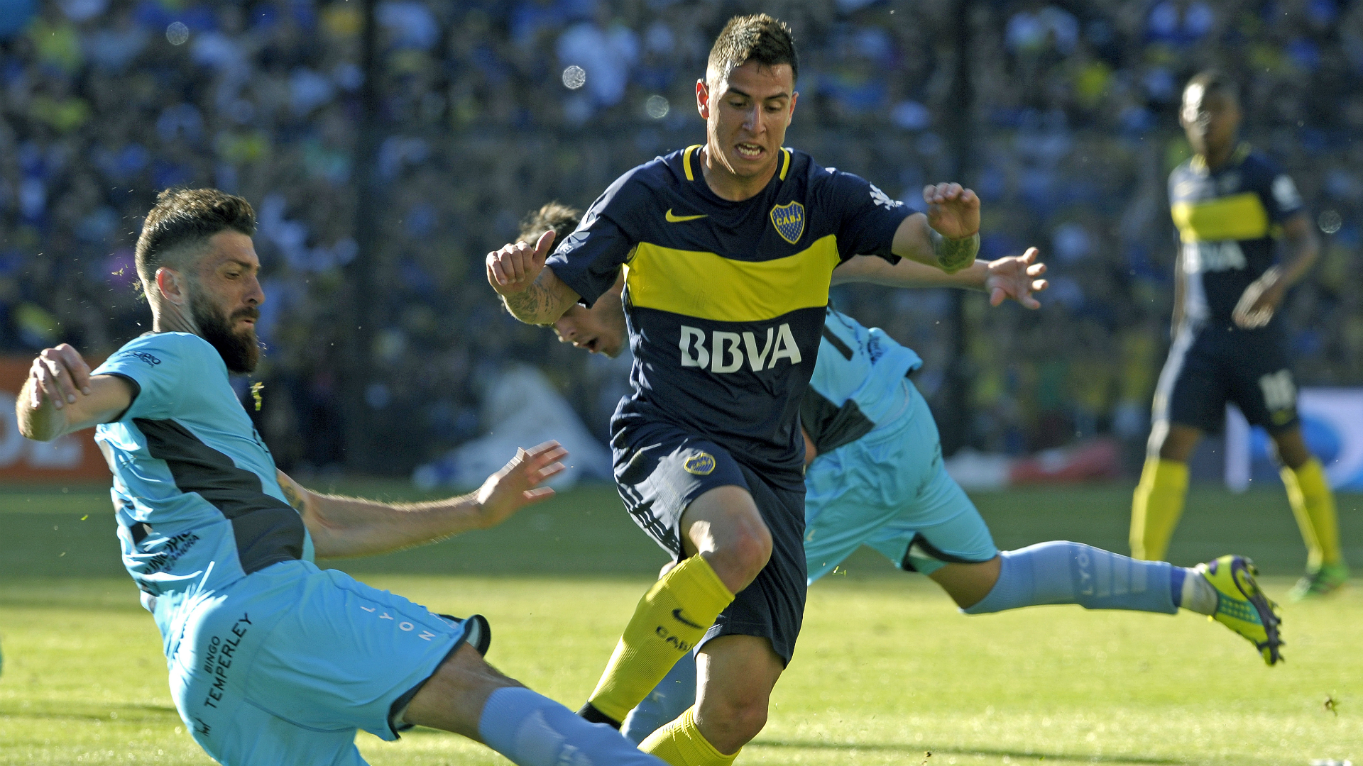 Espinoza es nuevo jugador de Boca Espinoza es nuevo jugador de Boca