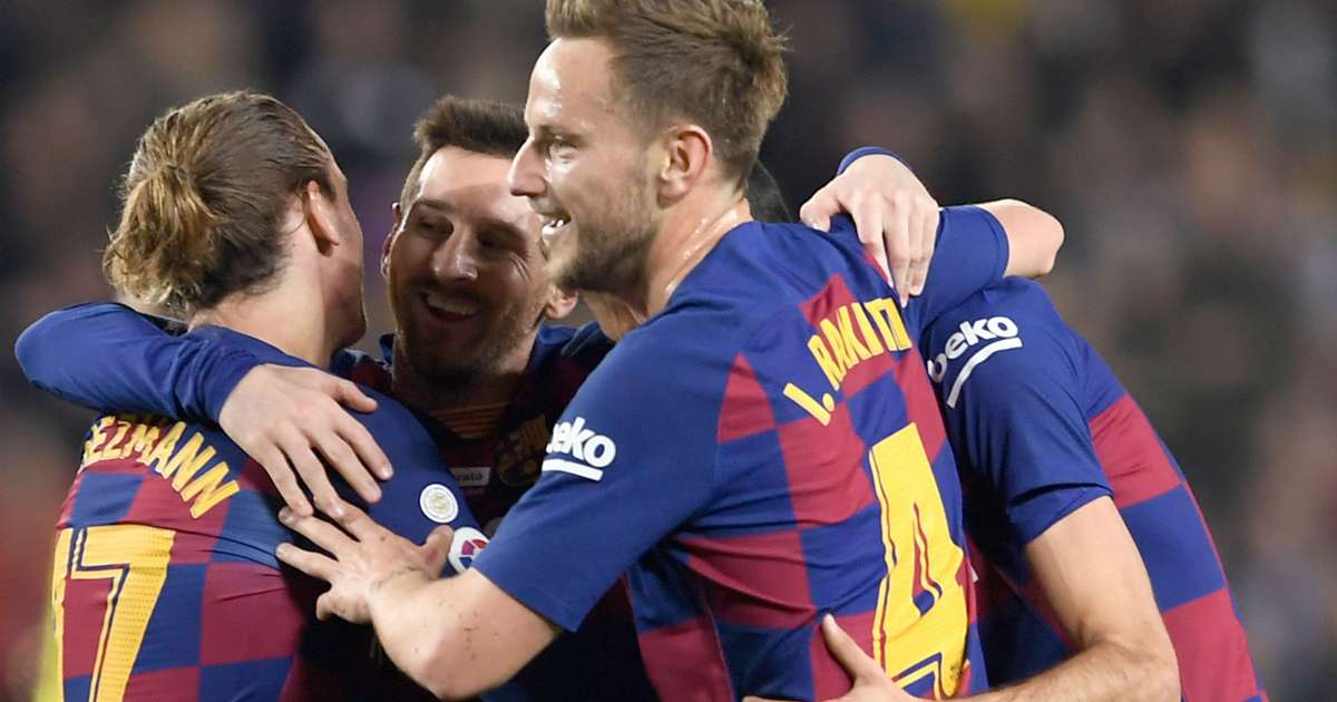Fc Barcelone Rakitic Ne Pense Pas A Partir