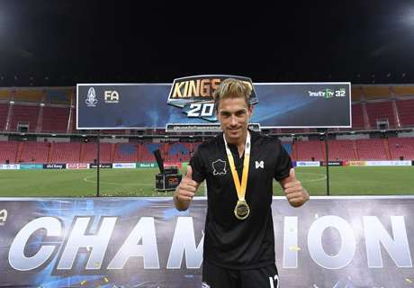 หล่อเลย! ฟิลิปยันรู้แฟนบอลเอาเสื้อปลอมมาแลกแต่เต็มใจ