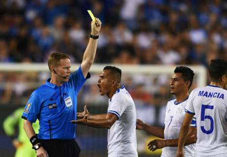 El Salvador players banned for biting