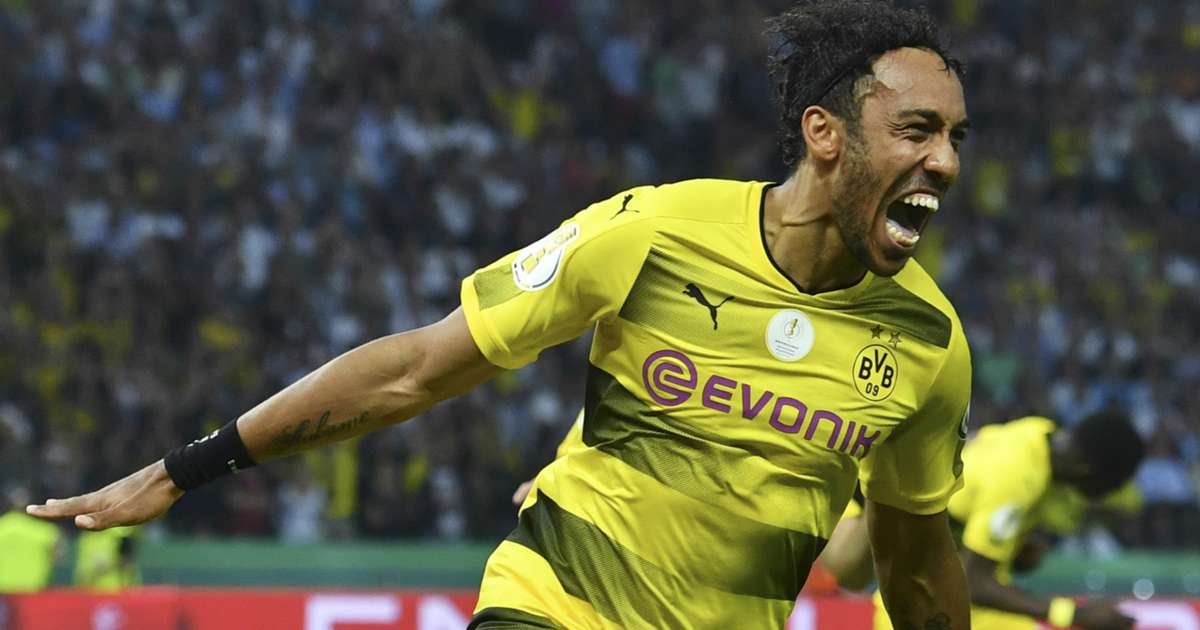 Michael Zorc Stand Jetzt Bleibt Aubameyang Bei Borussia Dortmund