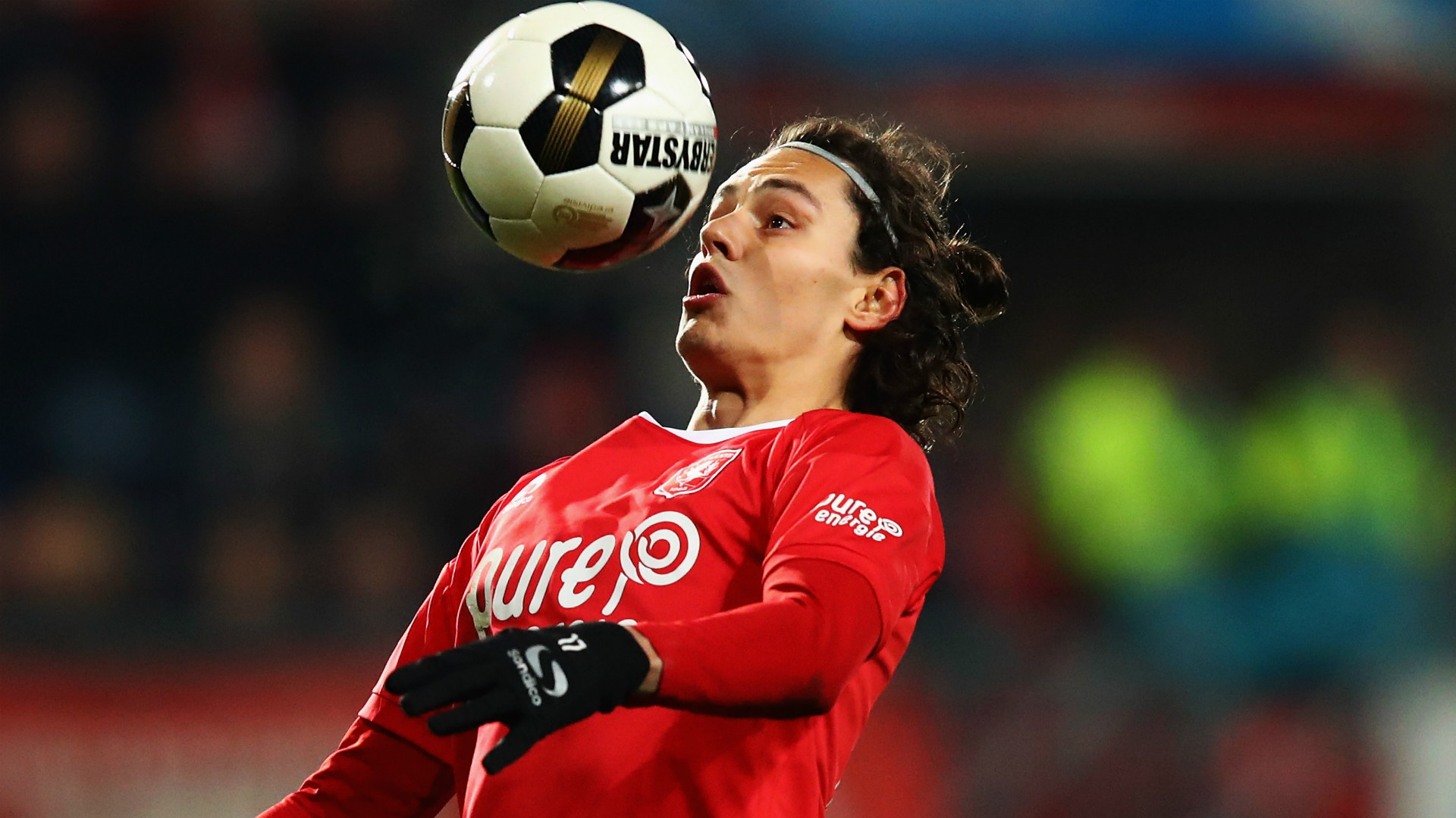 Unal completes Villarreal move from Man City Unal completes Villarreal move from Man City