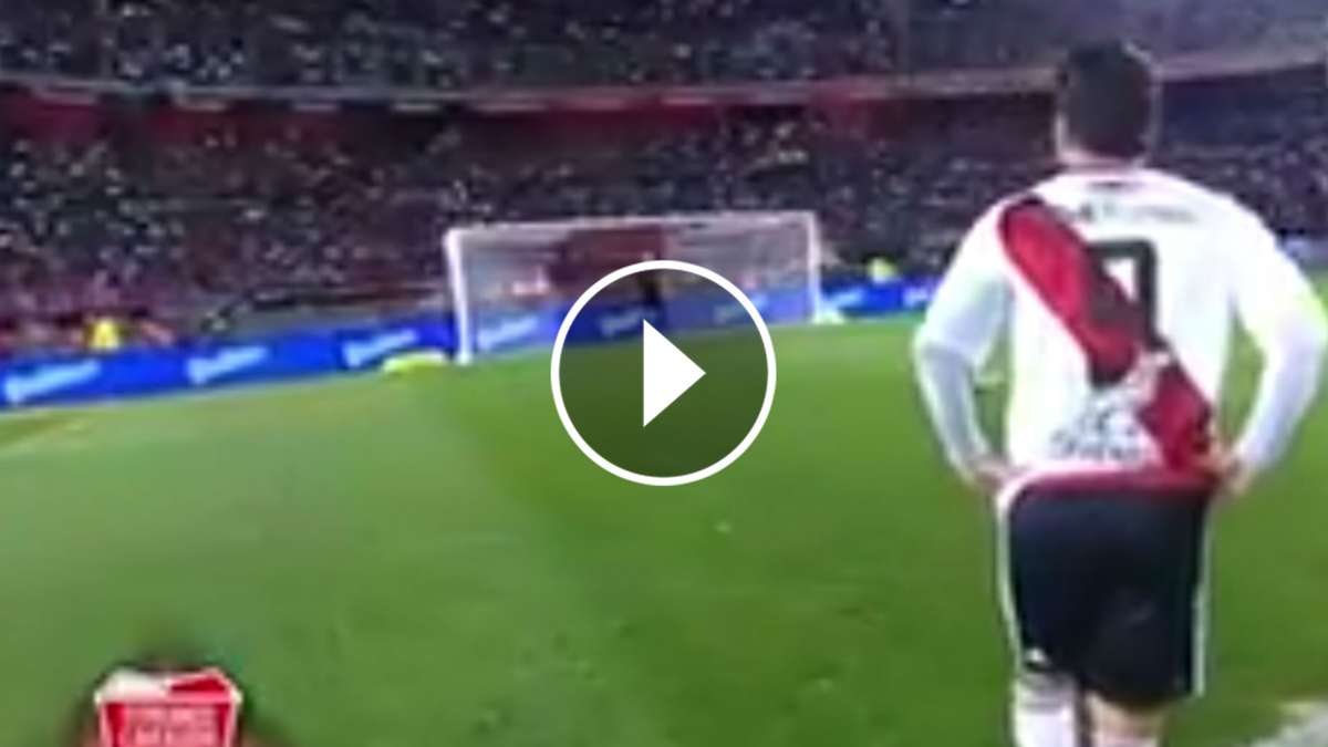 VIDEO: ¡Golazo de Gallardo! El Muñeco convirtió en la despedida de Cavenaghi