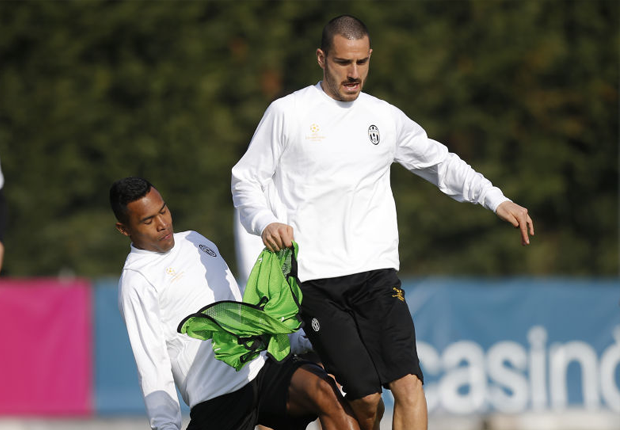 Alex Sandro and Leonardo Bonucci