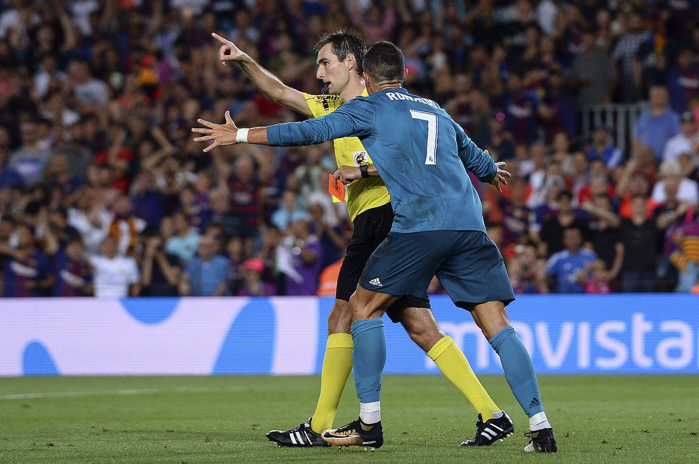 Cristiano Ronaldo SENT OFF and SHOVES referee after Real Madrid wondergoal  v Barcelona, Football, Sport