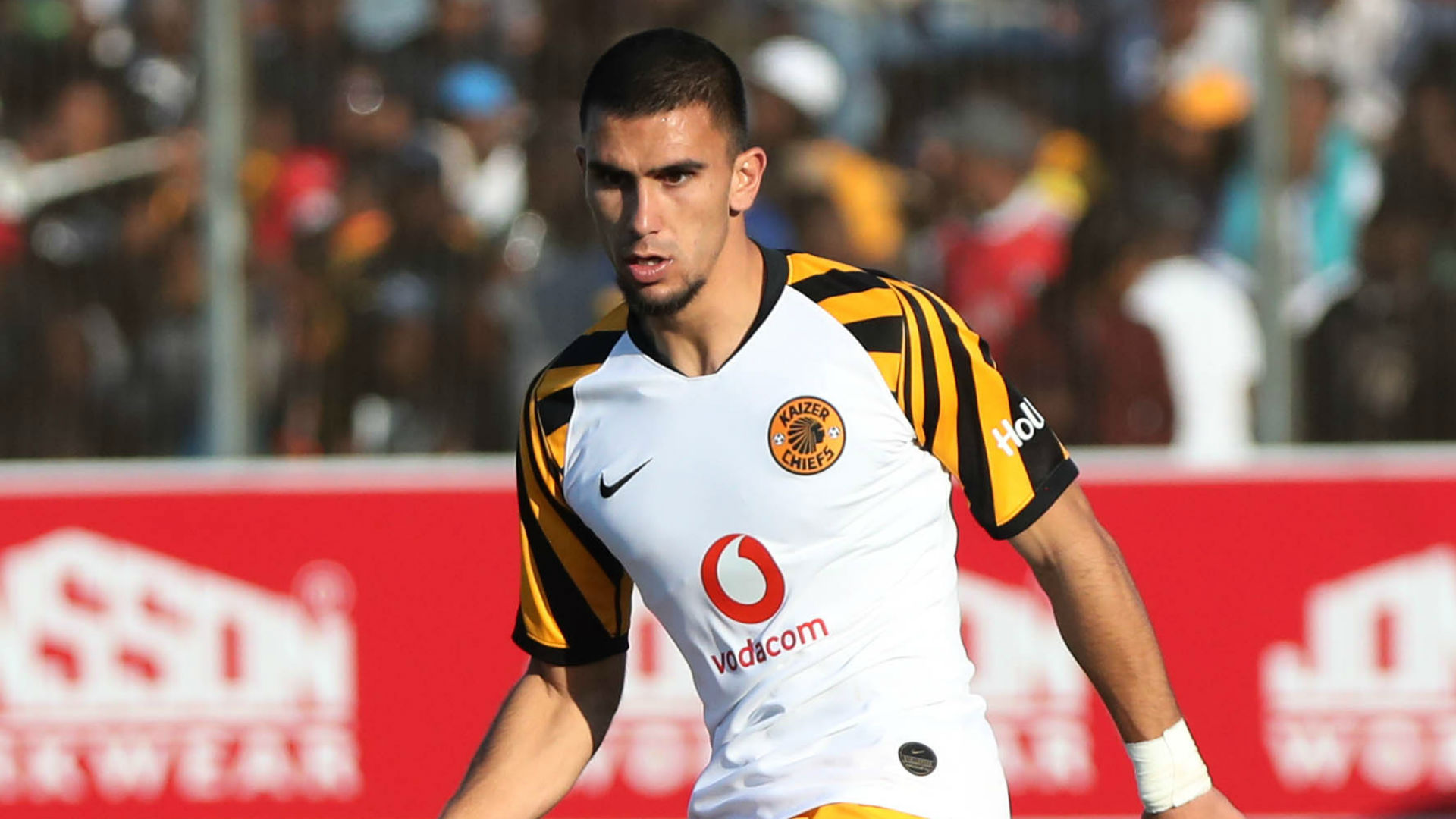 Gordinho: Agent confirms interest in out-of-favour Kaizer Chiefs defender