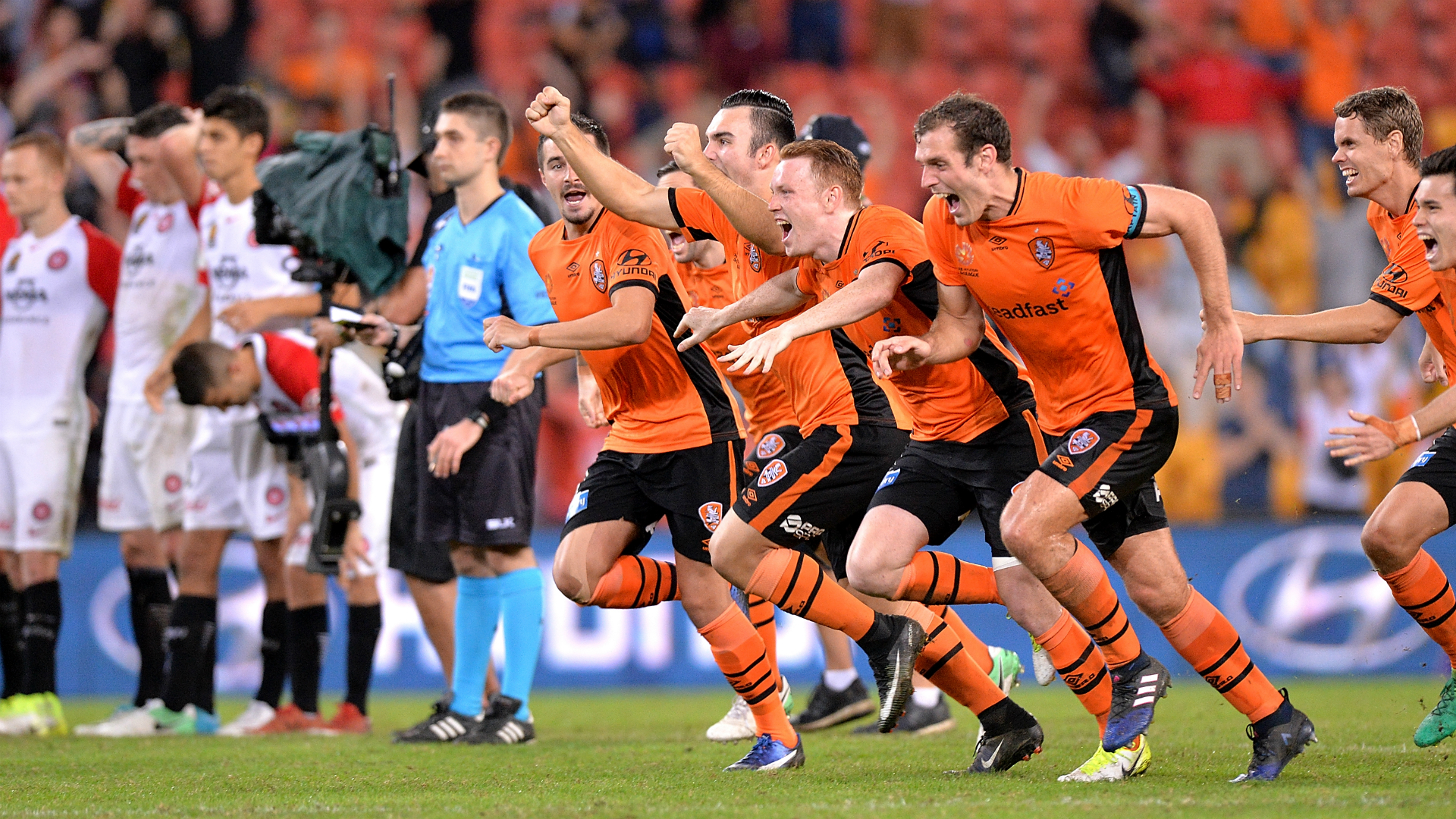 Melbourne Victory say ACL will hurt Brisbane Roar  Goal.com