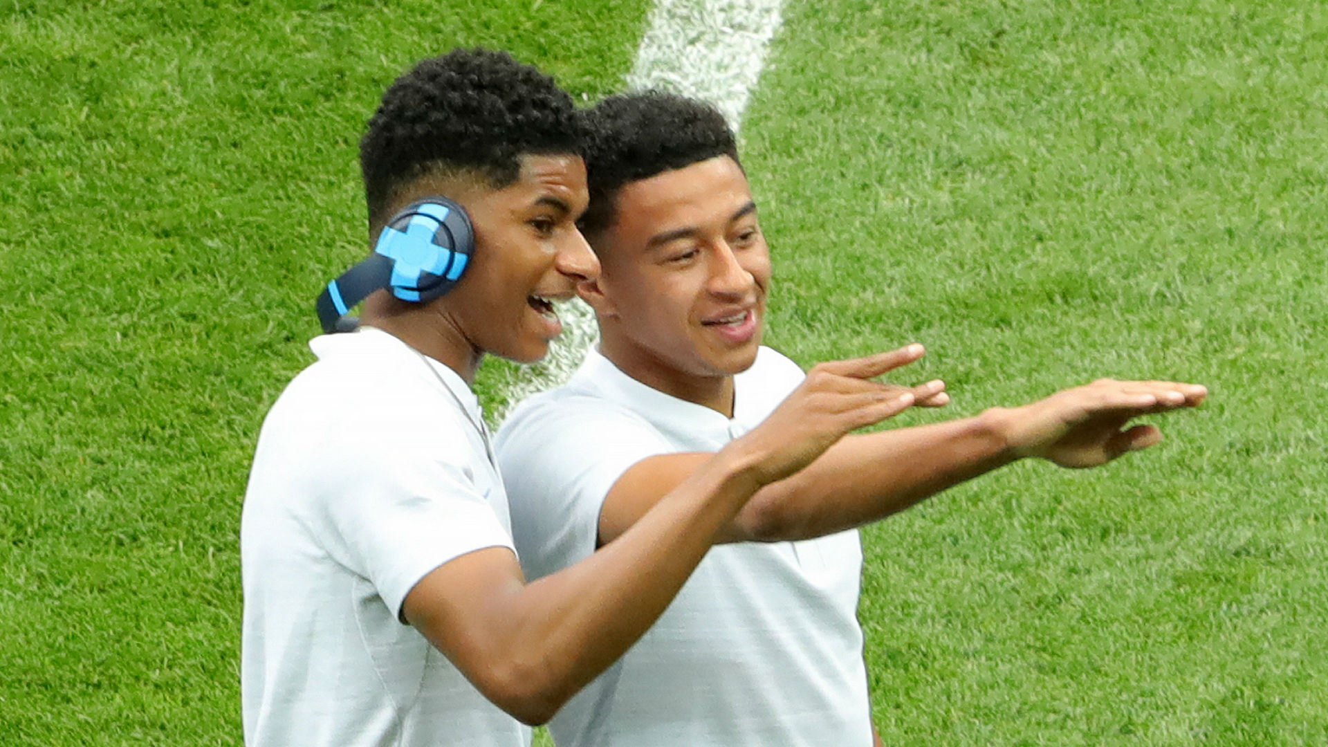 jessielingard,jessieware what is jesse lingard"s net worth & how much does