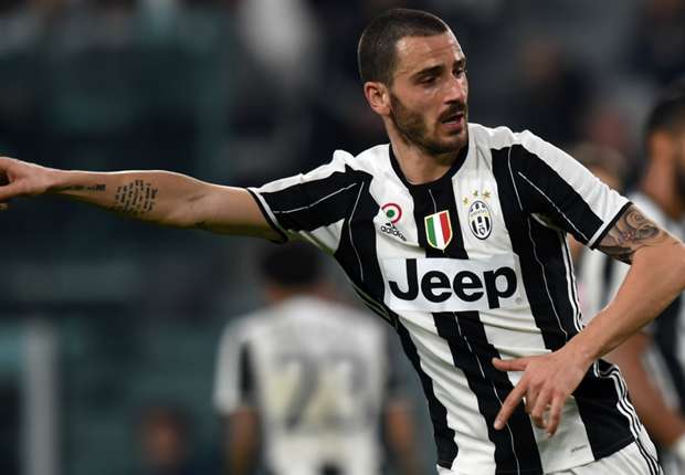 เล่นไพ่บาคาร่า