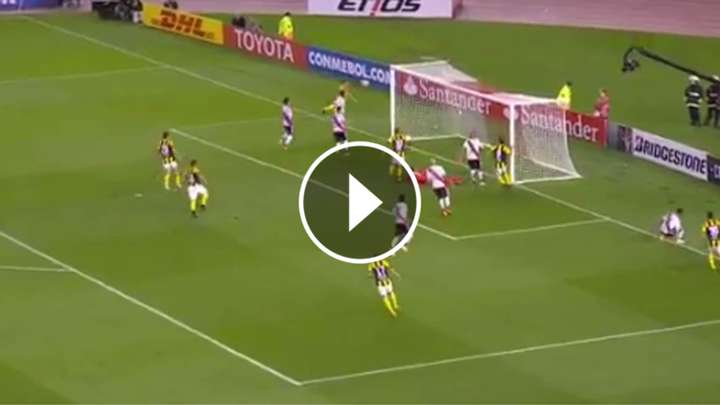 VIDEO: El inesperado gol de Guaraní que puso nervioso a todo River