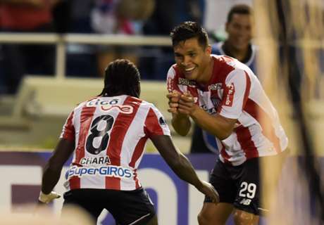 Junior goleó a Cerro Porteño y se instaló en cuartos