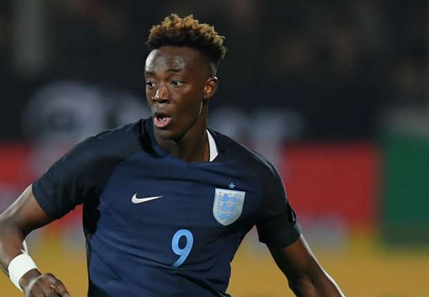 Chelsea's Tammy Abraham joins Swansea on loan and signs new contract