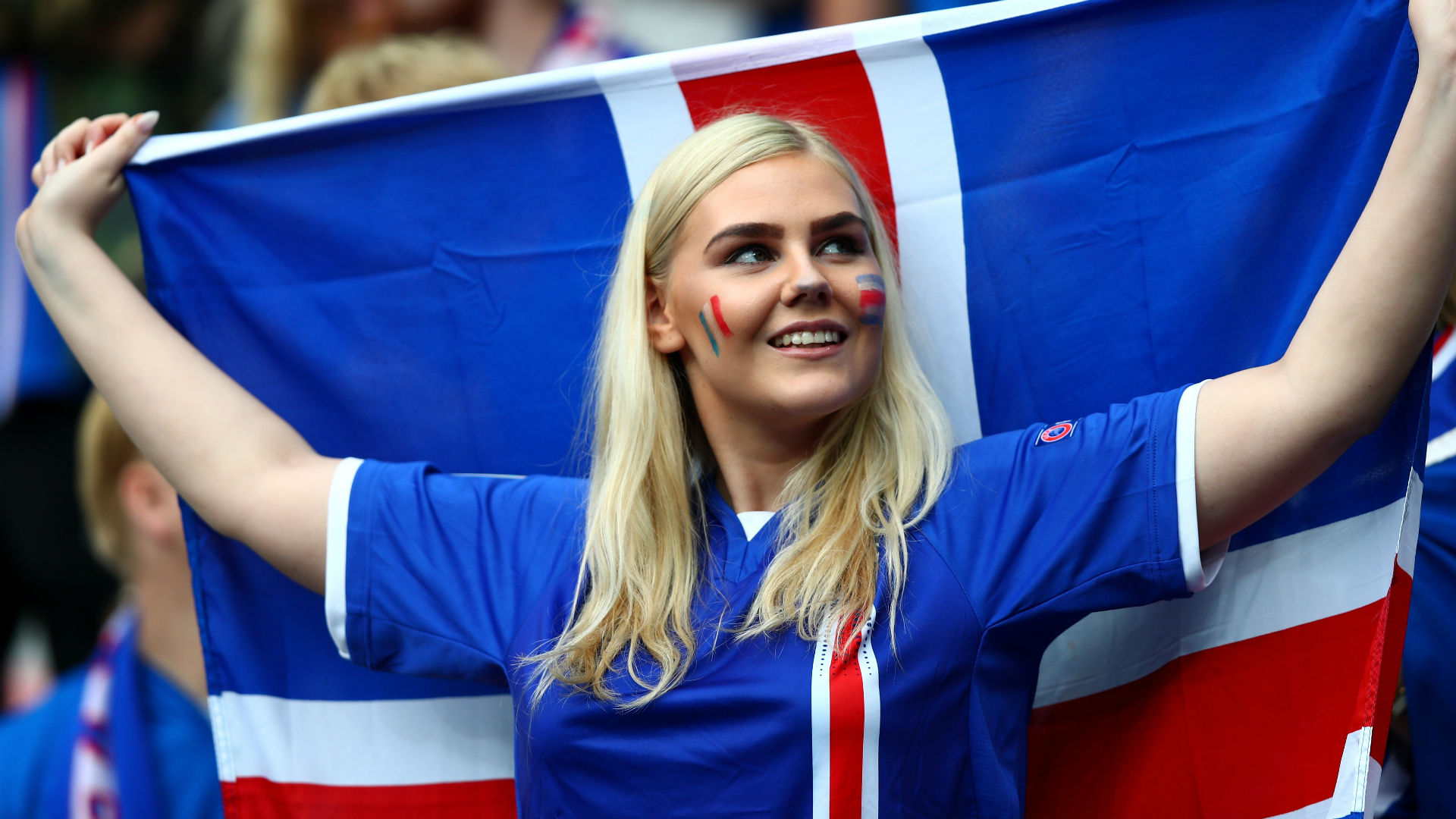 http://images.performgroup.com/di/library/GOAL/66/9/france-iceland-uefa-euro-2016_lj3qsy9ph06s1ddqh39f3pgua.jpg?t=-1309730019