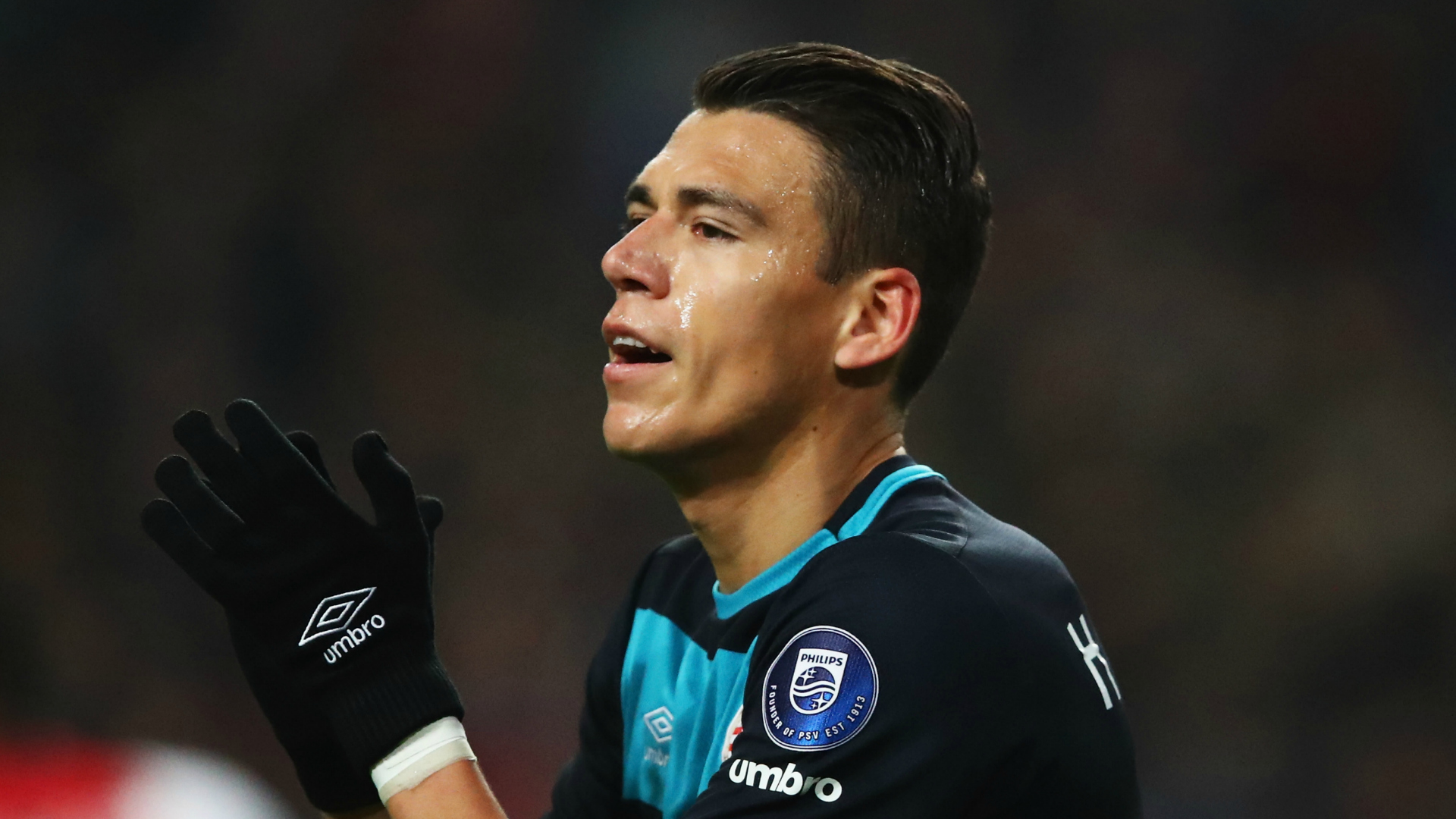 Roma sign seasoned defender Moreno from PSV Eindhoven