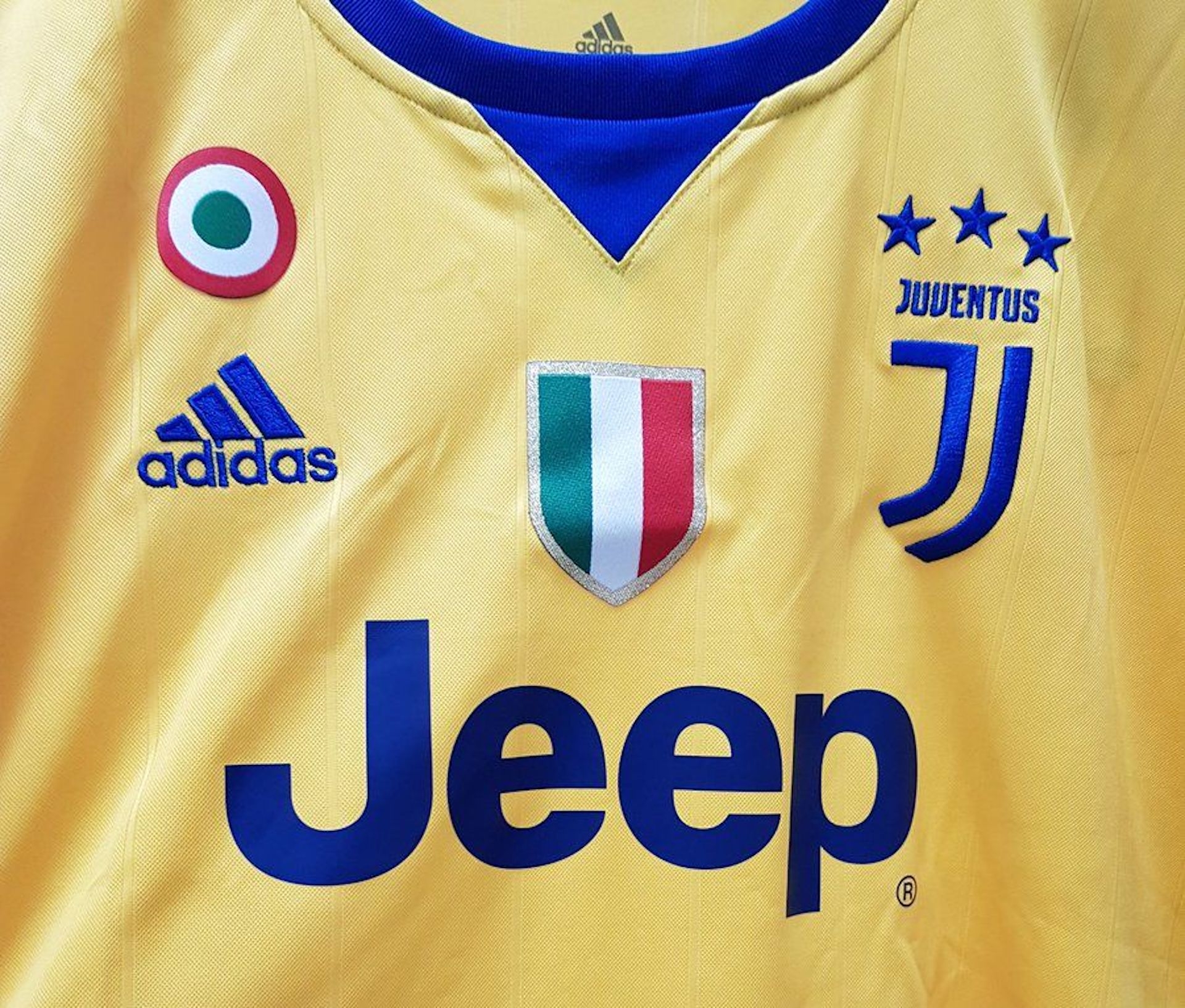Juventus Rilis J Store Jersey Away 2017 18 Goalcom Juventus Rilis J Store Jersey Away 2017 18 Goalcom