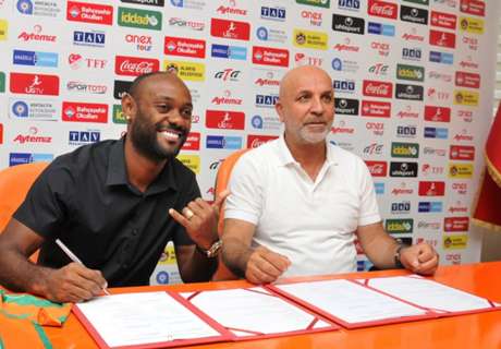 V. Love renova até 2020 com clube turco
