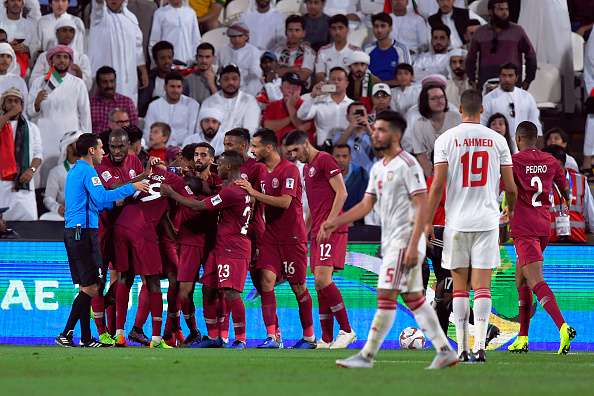 ماذا قالت الصحافة العالمية بعد فوز قطر برباعية على الإمارات