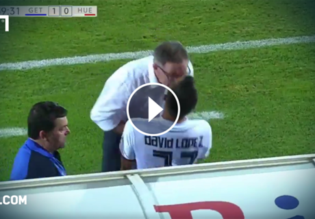 Trainer-Kopfstoß gegen eigenen Spieler