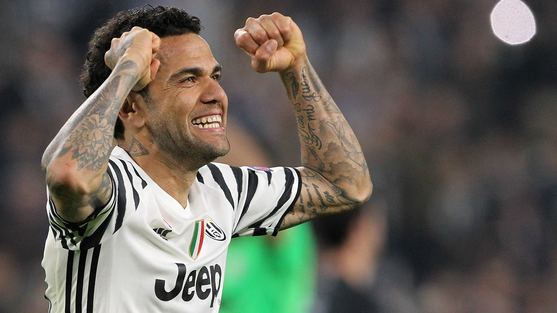 Dani Alves Juventus Champions League