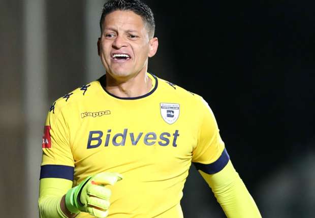 Josephs slams 'uncommitted' Orlando Pirates players and labels them 'Instagram stars'
