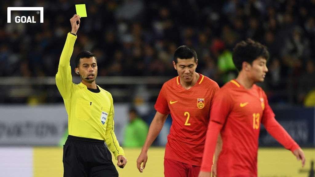 السنغافوري محمد تقي يقود مباراة الهلال والسد القطري