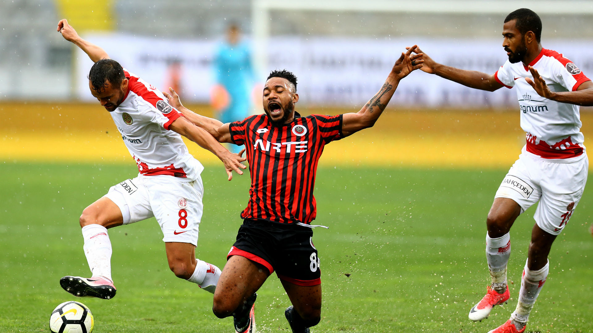 Stephane Sessegnon's goal earns Genclerbirligi first point of the season against Trabzonspor Stephane Sessegnon's goal earns Genclerbirligi first point of the season against Trabzonspor