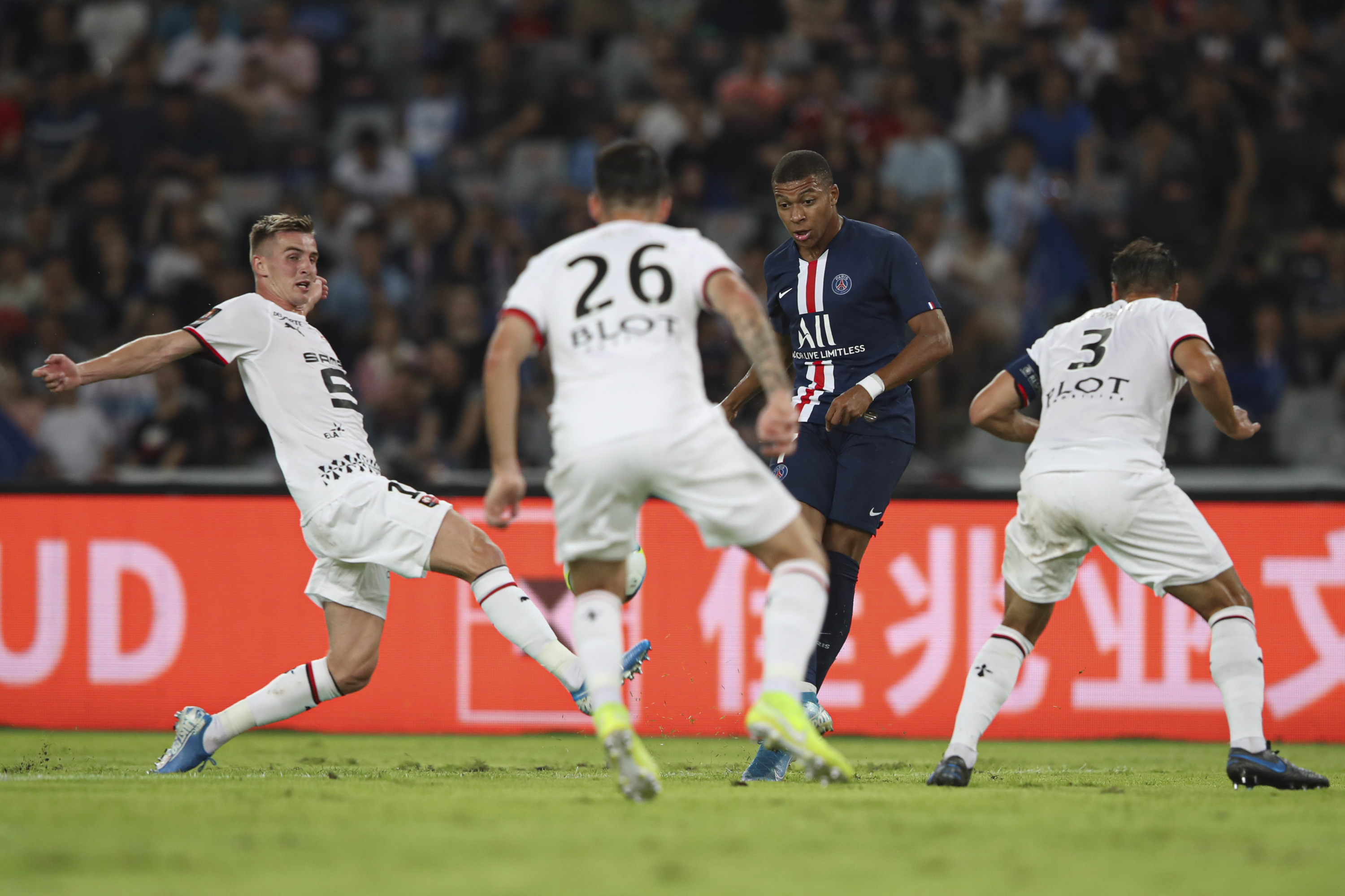 PSG-Stade Rennais (2-1) : Mbappé et Di Maria offrent le Trophée des champions à Paris
