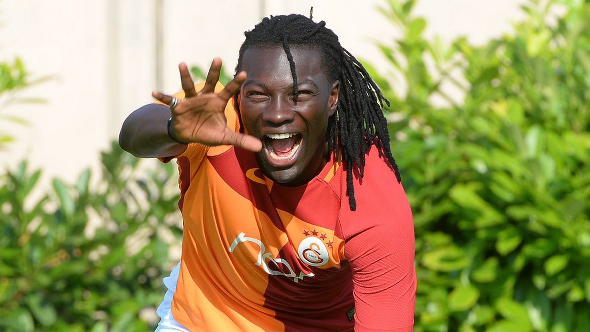 gomis duvar kağıdı