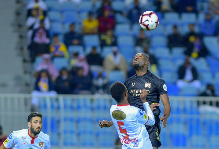 عمر هوساوي العرضيات ليس مشكلة النصر وحده بل أزمة عالمية