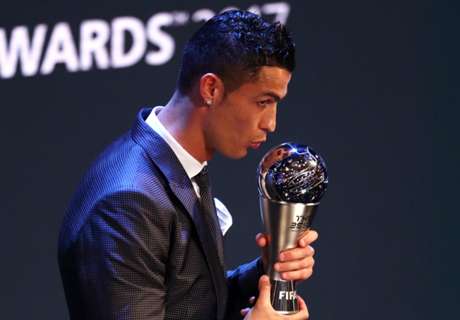 Who did Messi & Ronaldo vote for Best Player?