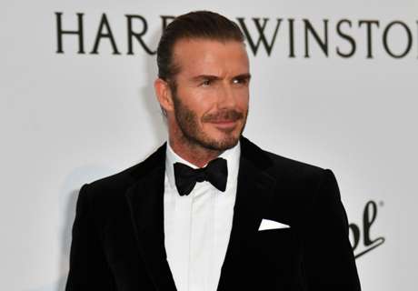 Beckham honoured with UEFA award
