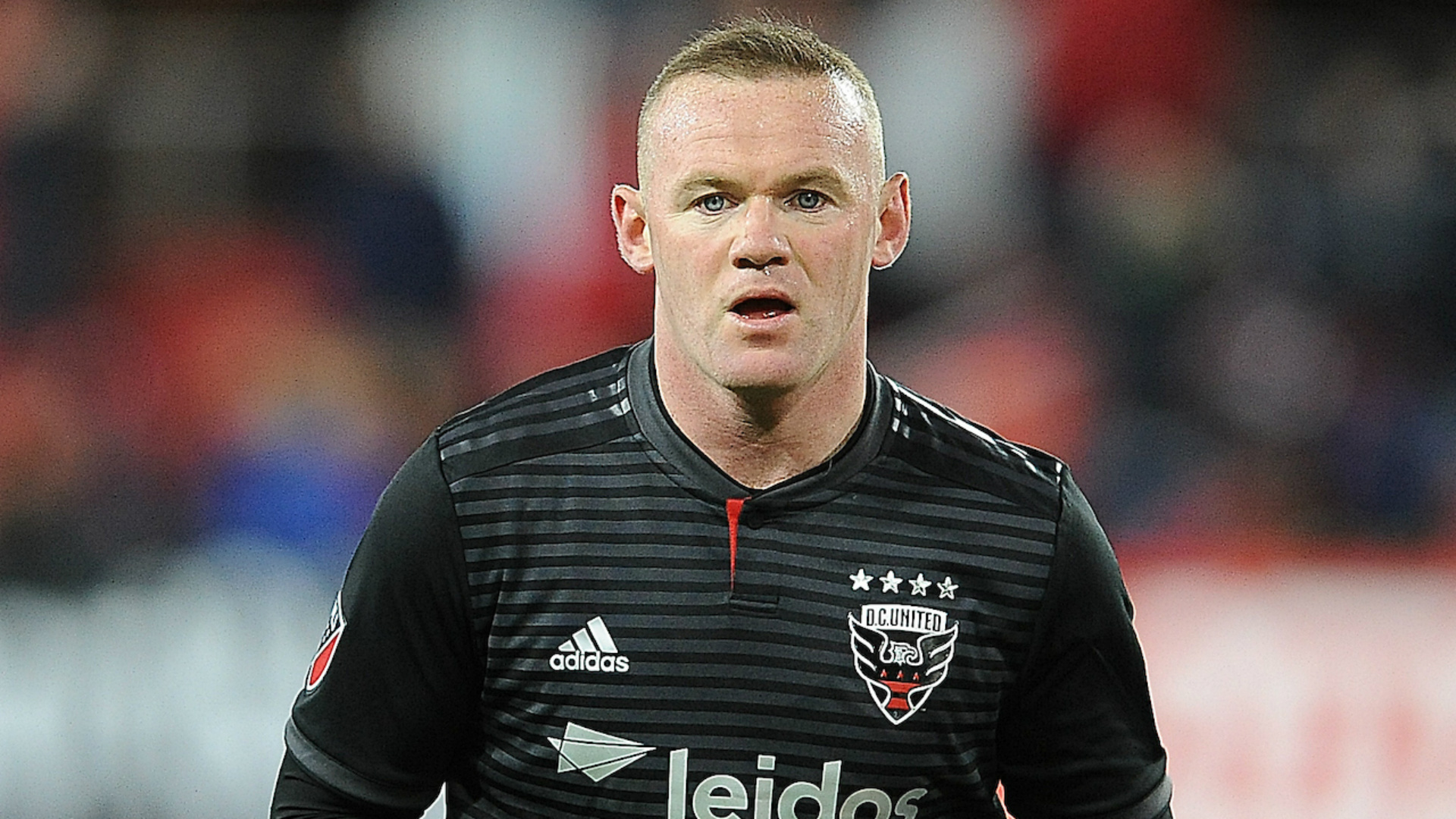 Rooney envisage un retour spectaculaire en Angleterre