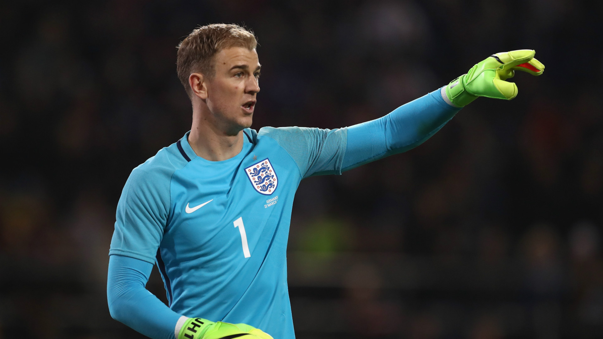 UTD & CHELSEA KEEN ON HART Joe-hart-england_du3dxq1m1vwr1bbuh609y9i3d